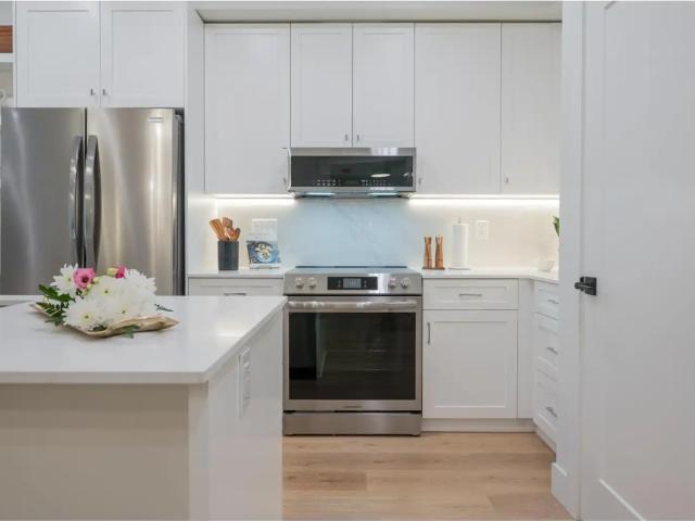 2 Bed Terrace 46195 THOMAS ROAD, Vedder Crossing