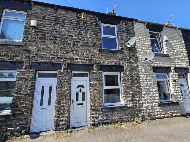 2 bed Terraced To Let