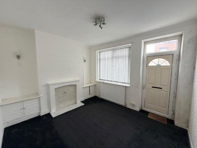 2 bed Terraced To Let
