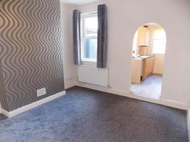 2 bed terraced to rent on Ilkeston, Taylor Street, DE7