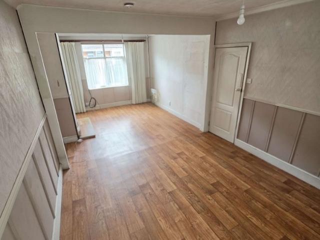 2 bed terraced house to rent Gordon Road, Wellingborough NN8