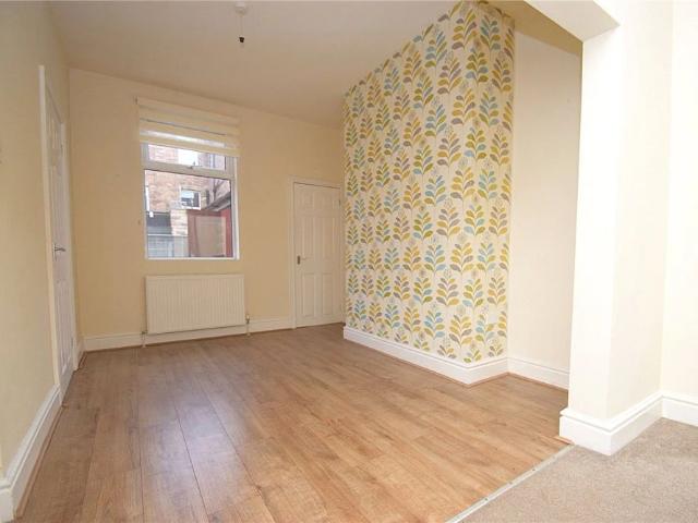 2 bed terraced house to rent in Caledonia Street, Scarborough, North Yorkshire, YO12