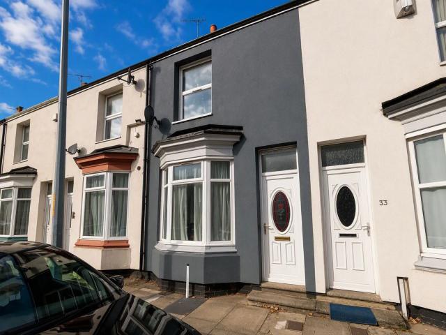 2 bed terraced house to rent in Carlow Street, Middlesbrough, TS1
