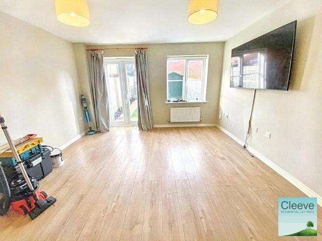 2 bed terraced house to rent in Washpool Road, Bishops Cleeve, GL52