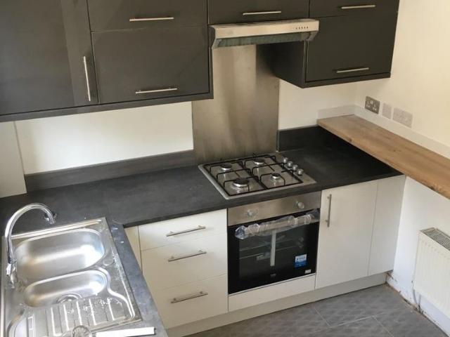 2 Bed Terraced House, Valley Road, S8