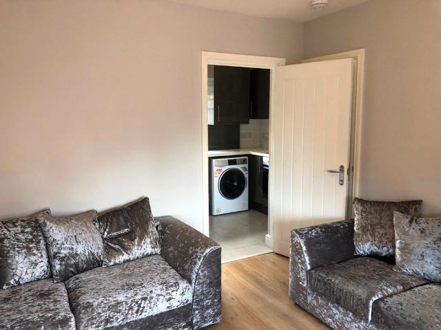 2 Bed Terraced House, Webbcroft Road, B33
