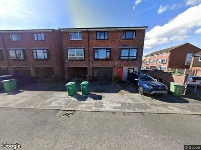 2 Bed Terraced House, Wetherlam Close, NG2