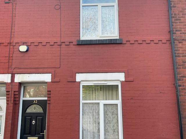 2 Bed Terraced House Whitman Street M9 Mustafa & Co Property Management
