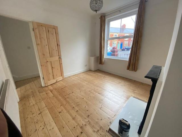 2 Bed Terraced House, Yew Tree Road, M14