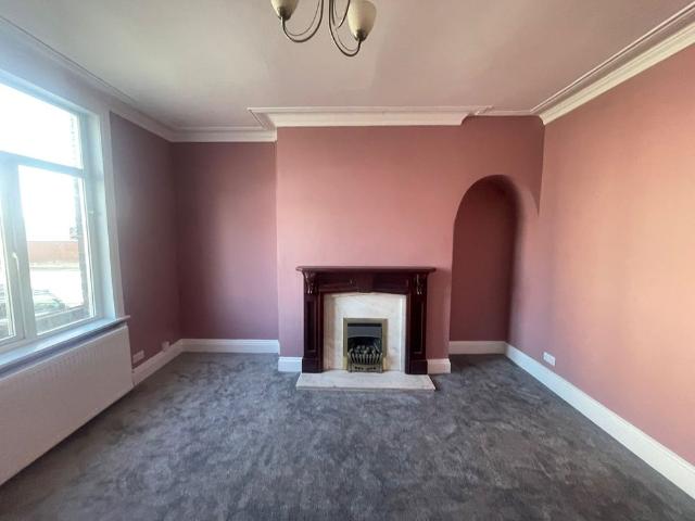 2 Bed Terraced House, Barras St, LS12