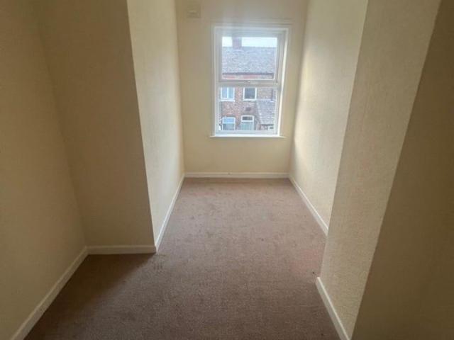 2 Bed Terraced House, Barrington St, M11