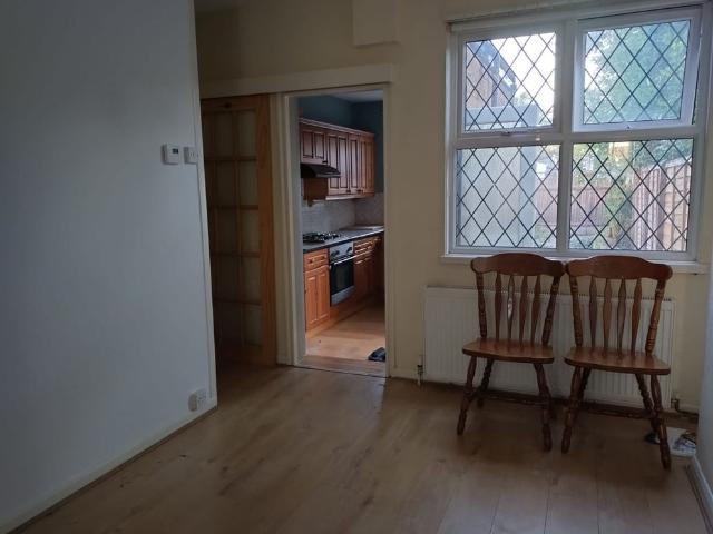 2 Bed Terraced House, Bavant Road, SW16