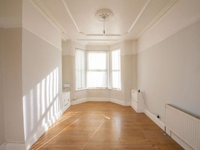 2 Bed Terraced House, Beatrice St, L20