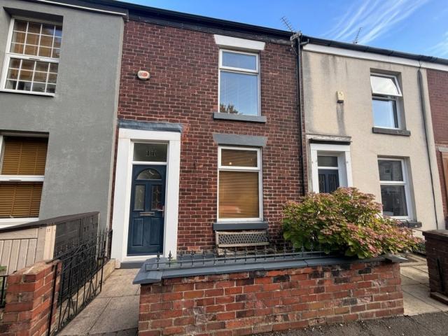 2 Bed Terraced House For Rent