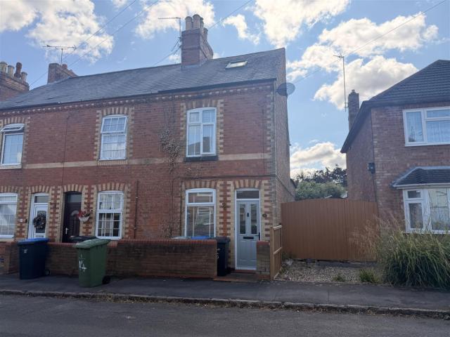 2 Bed Terraced House For Rent