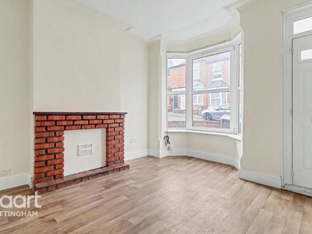 2 Bed Terraced House, Goodliffe St, NG7