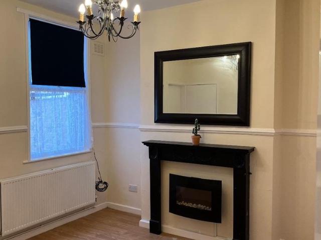 2 Bed Terraced House, Gray Street, L20