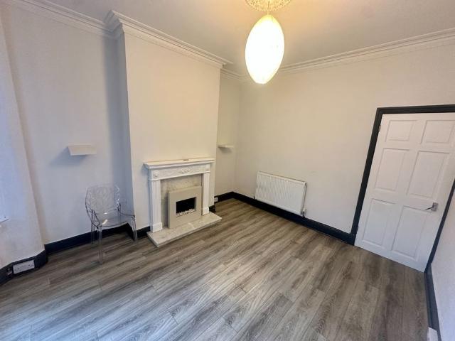2 Bed Terraced House, Kingston Road, CV5
