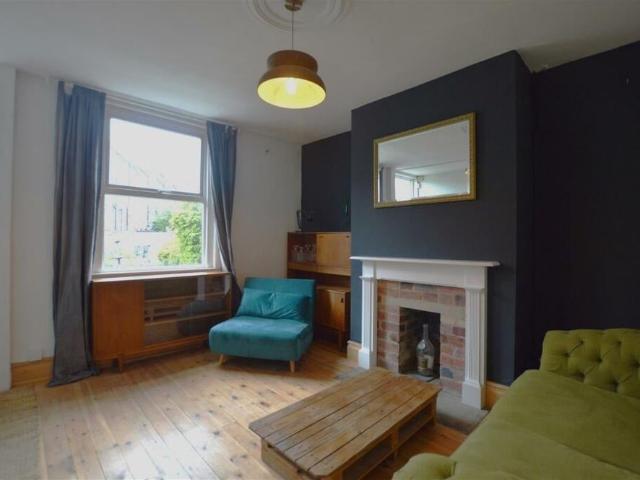 2 Bed Terraced House, Monk Bridge Road, LS6
