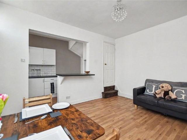 2 Bed Terraced House, Nowell Grove, LS9