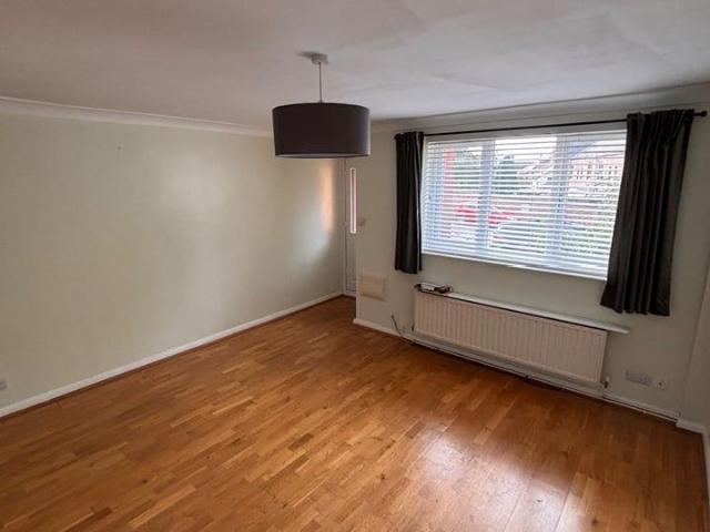 2 Bed Terraced House, Pennhome Avenue, NG5
