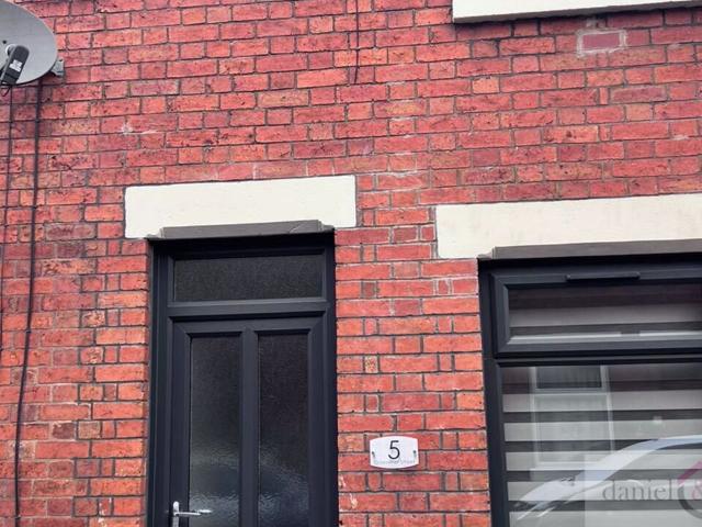 2 bed Town House