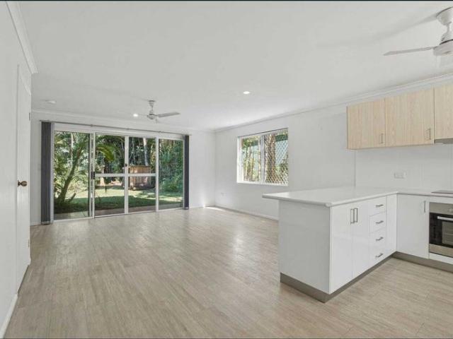 2 bed Townhouse Just 500m from Bingil Bay Beach