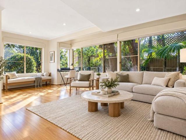 2 Bed Townhouse | Neutral Bay Lifestyle | Secure Parking