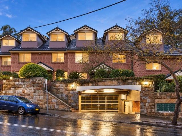 2 Bed Townhouse | Neutral Bay Lifestyle | Secure Parking