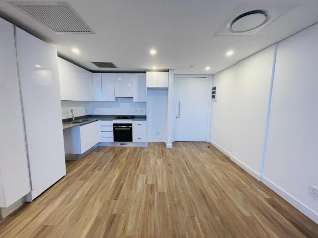 2 Bed Unfurnished Apartment for Rent in Illovo