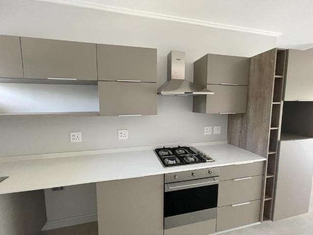 2 Bed Unfurnished Apartment in Bryanston for Rent