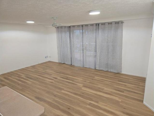 2 Bed Unit available from 30 Aug