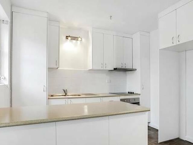 2 Bed Unit Just Minutes from Burnie CBD