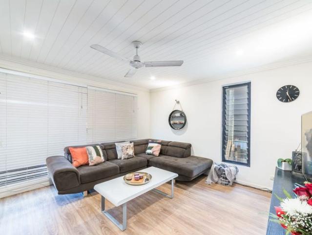 2 BED UNIT SOUTHPORT