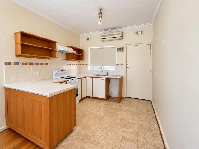 2 Bed unit with shared common swimming pool