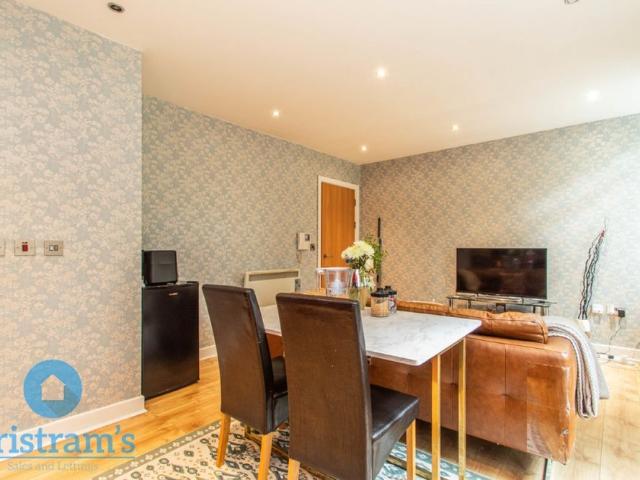 2 bed Apartment for Rent