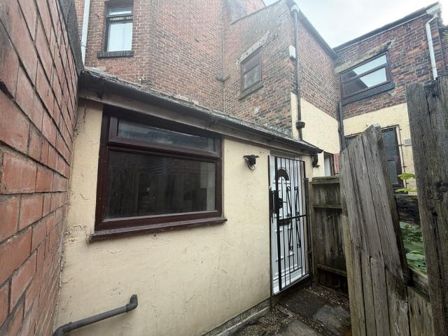 2 Bed Apartment for rent