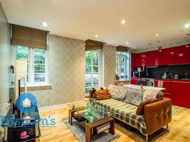 2 bed Apartment for Rent