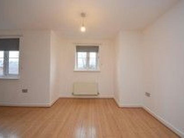 2 bed Apartment for Rent