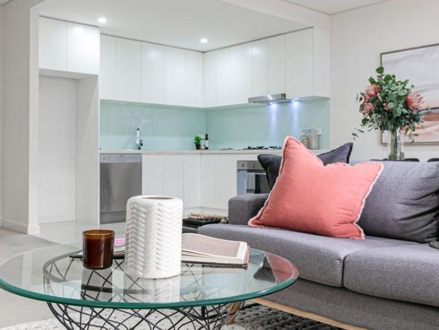 2 Bed Apartment in the heart of Wolli Creek