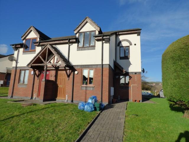 2 bed Apartment To Let