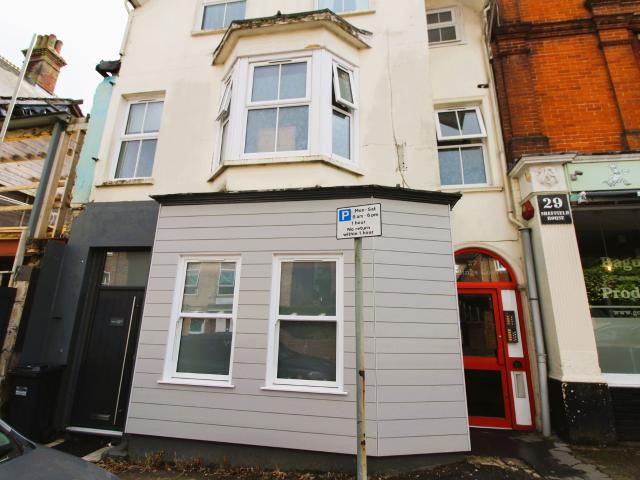 2 Bed Apartment To Let