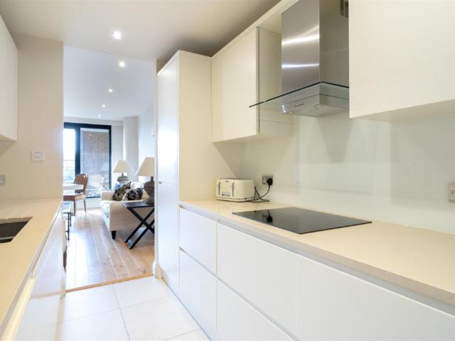 2 Bed Apartment To Let