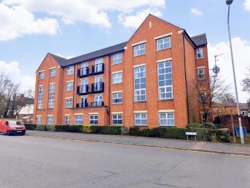 2 BED Apartment To rent
