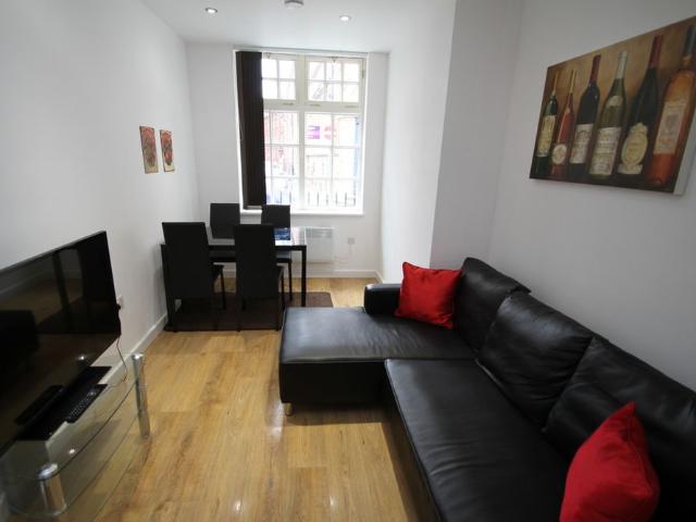 2 bed apartment to rent in Southampton Street, Leicester, LE1