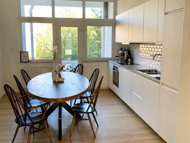 2 Bed Apt all costs included near Gare Maritime