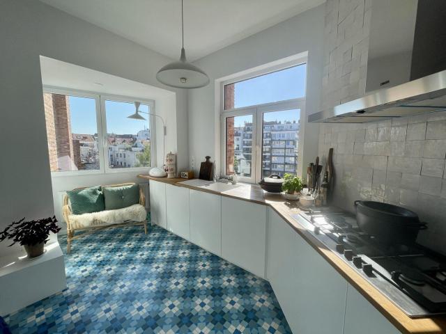 2 Bed Apt, Avenue Louise, EPC C, 1930s Build