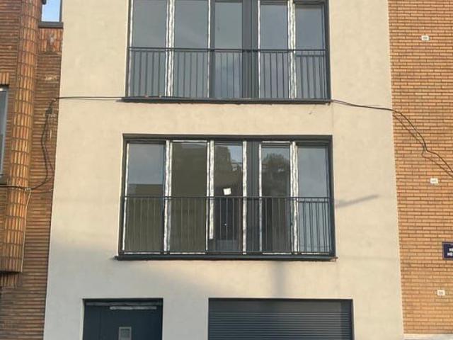 2 bed Apt, Brussels. A+, Balcony, New