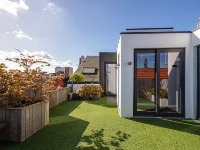 2 Bed Apt w/ Rooftop Terrace, Antwerp