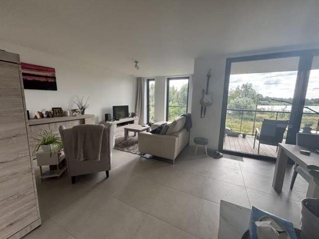 2 Bed Apt with terrace, Bergenstraat Hombeek 1500€ + 170€